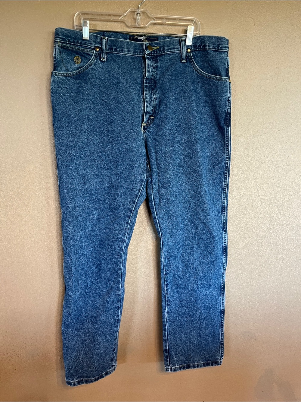 Wrangler George Straight Collection Straight-Leg Blue Denim Jeans